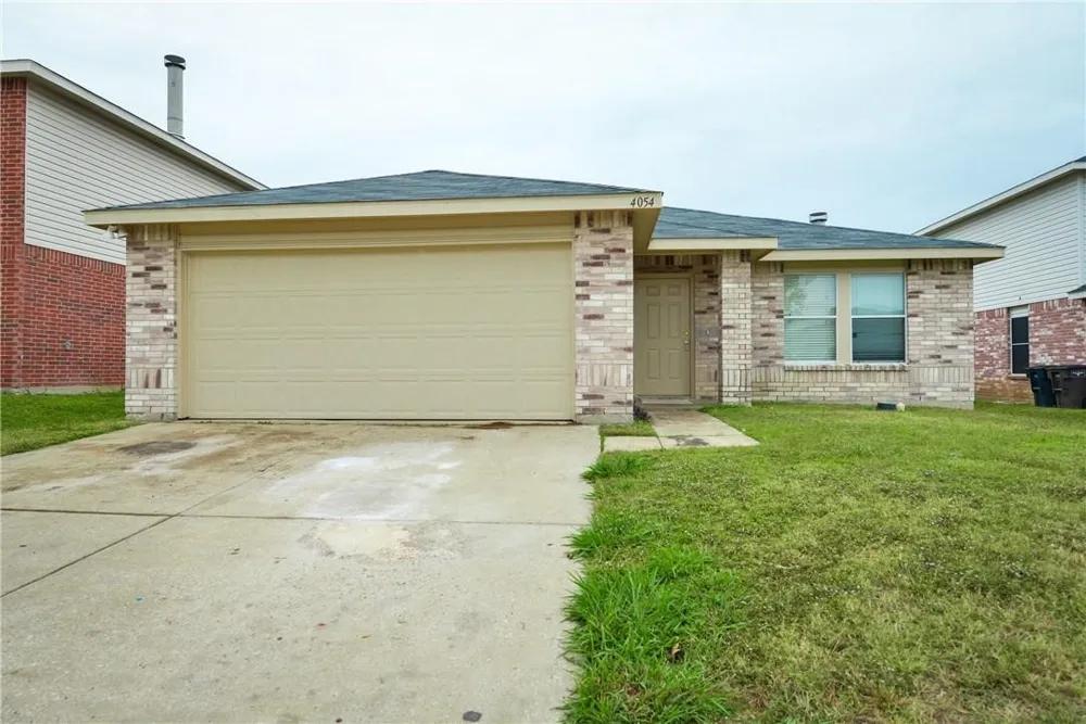 4054 Gray Fox Drive Fort Worth, TX 76123