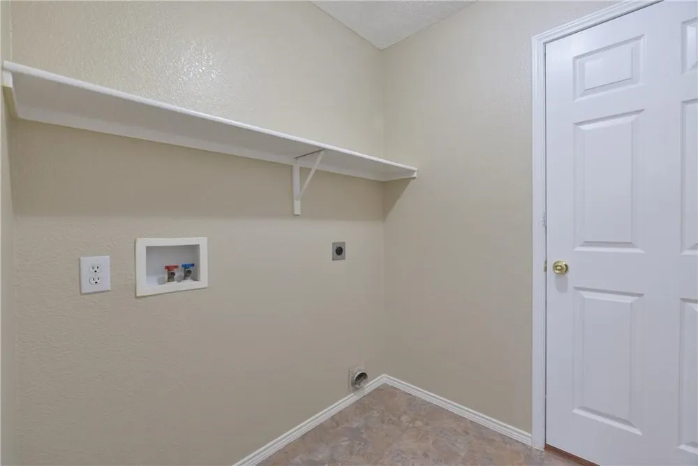 4054 Gray Fox Drive Fort Worth, TX 76123