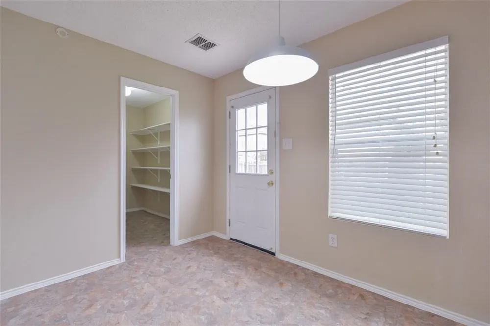 4054 Gray Fox Drive Fort Worth, TX 76123