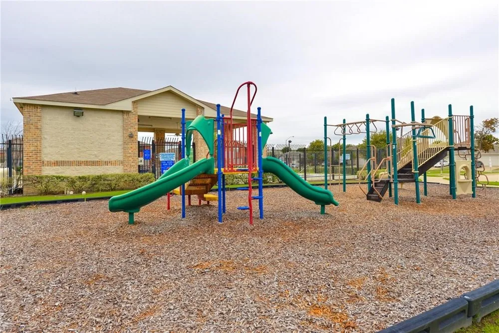 4054 Gray Fox Drive Fort Worth, TX 76123