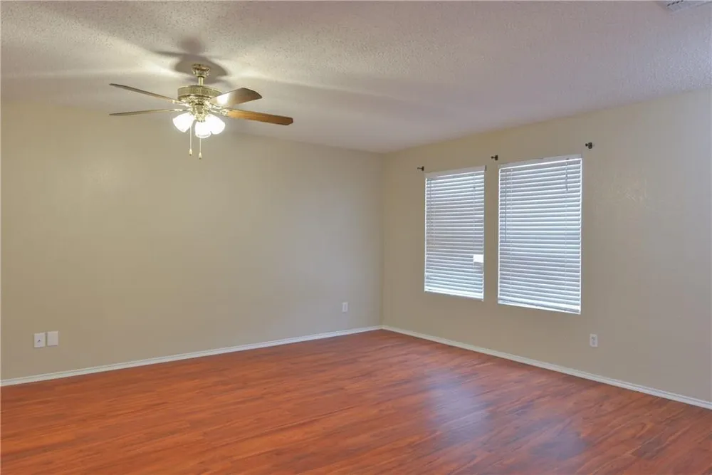 4054 Gray Fox Drive Fort Worth, TX 76123