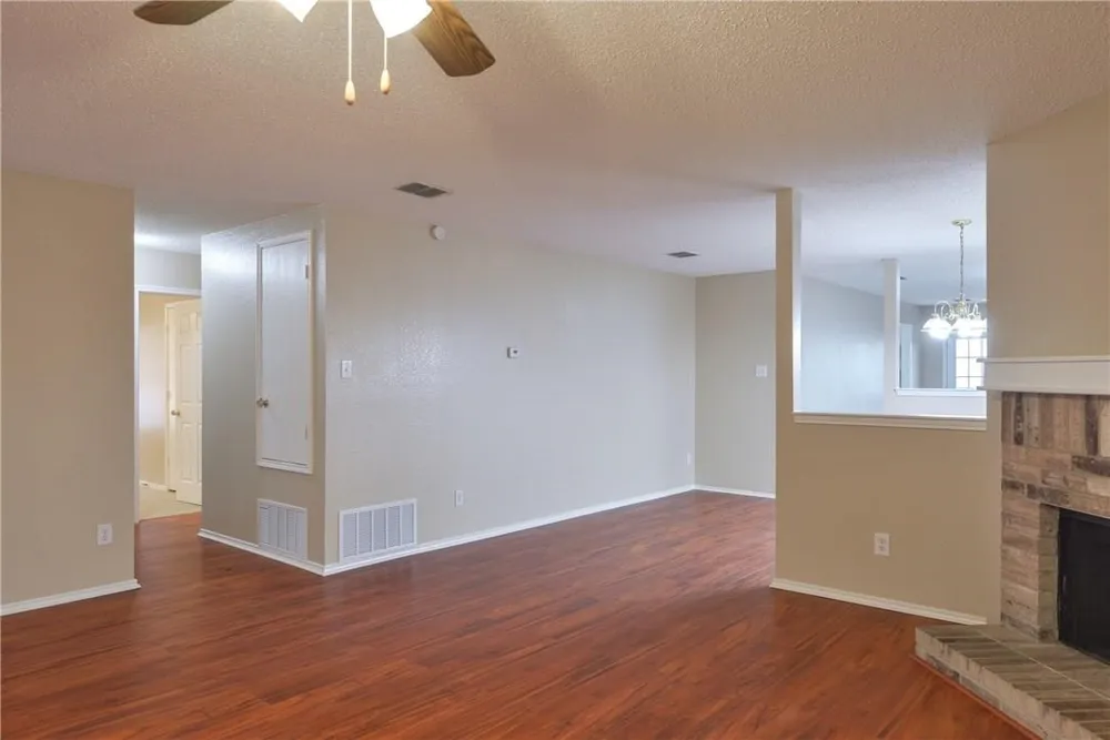 4054 Gray Fox Drive Fort Worth, TX 76123