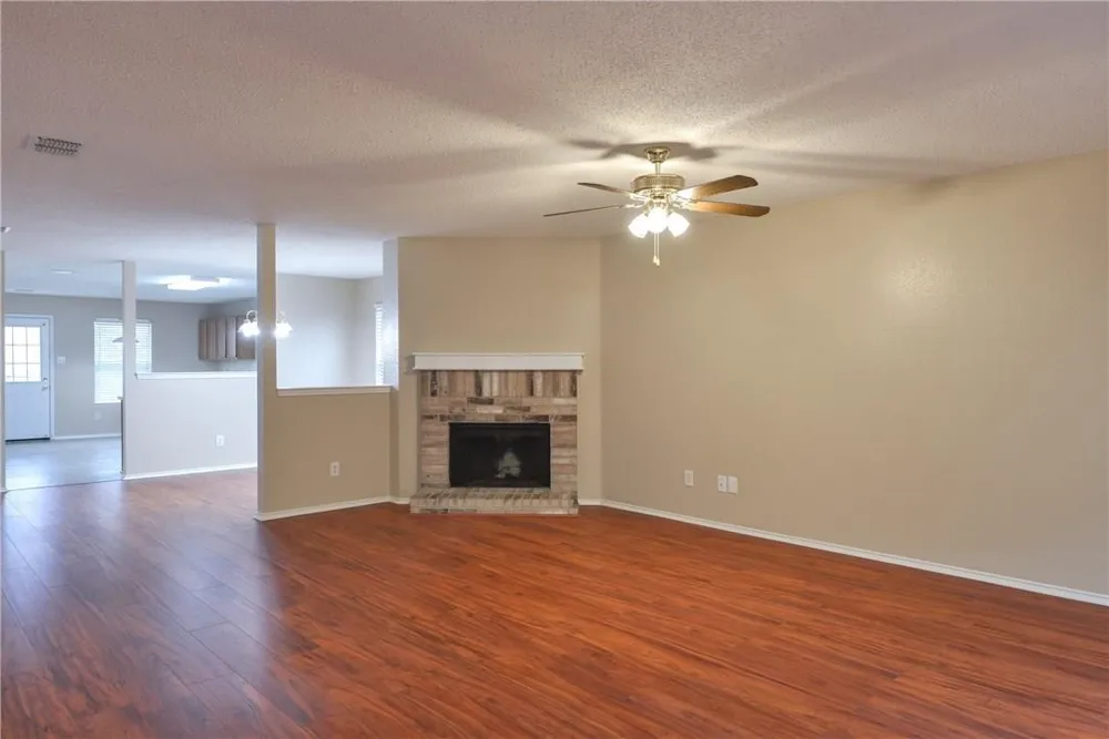 4054 Gray Fox Drive Fort Worth, TX 76123