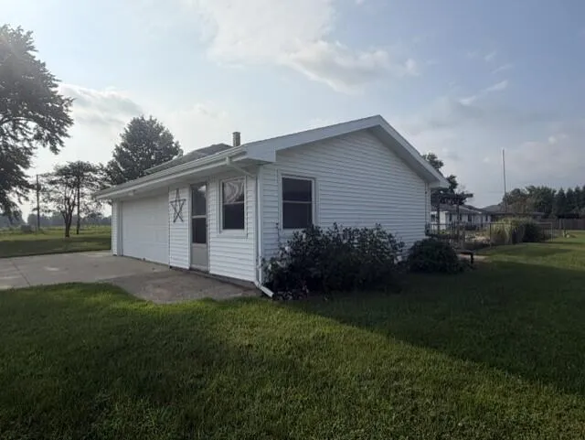 15722 Wayne Street Union, MI 49130