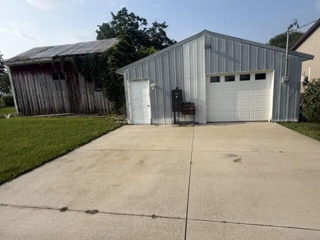 15722 Wayne Street Union, MI 49130