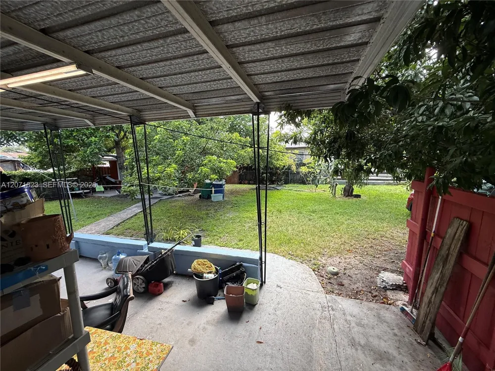 3102 NW 31st St Miami, FL 33142