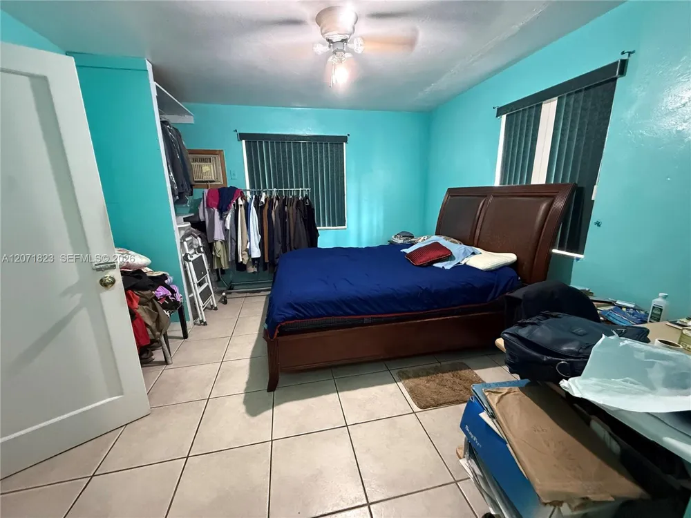 3102 NW 31st St Miami, FL 33142