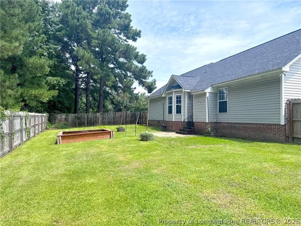 206 Van Buren Drive Raeford, NC 28376
