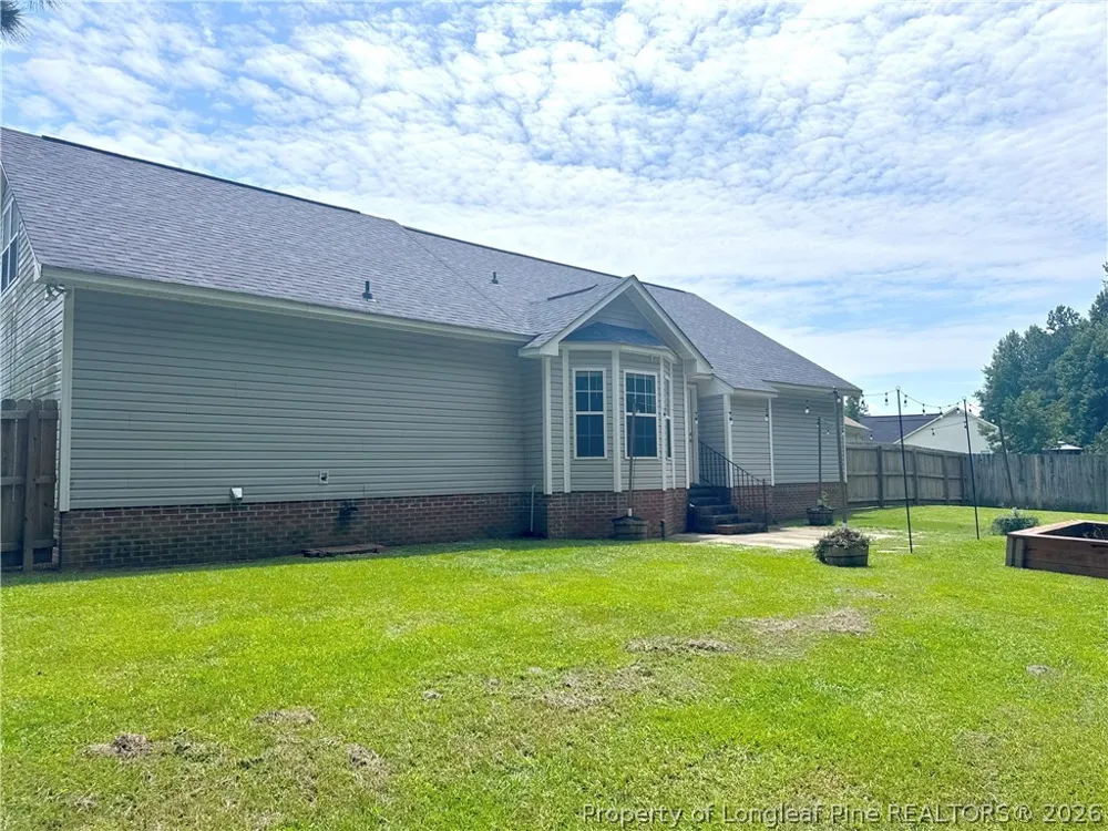 206 Van Buren Drive Raeford, NC 28376