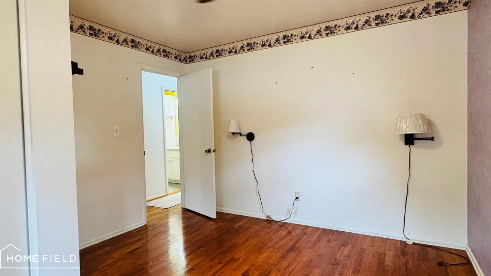 805 Huntington Drive Owosso City, MI 48867