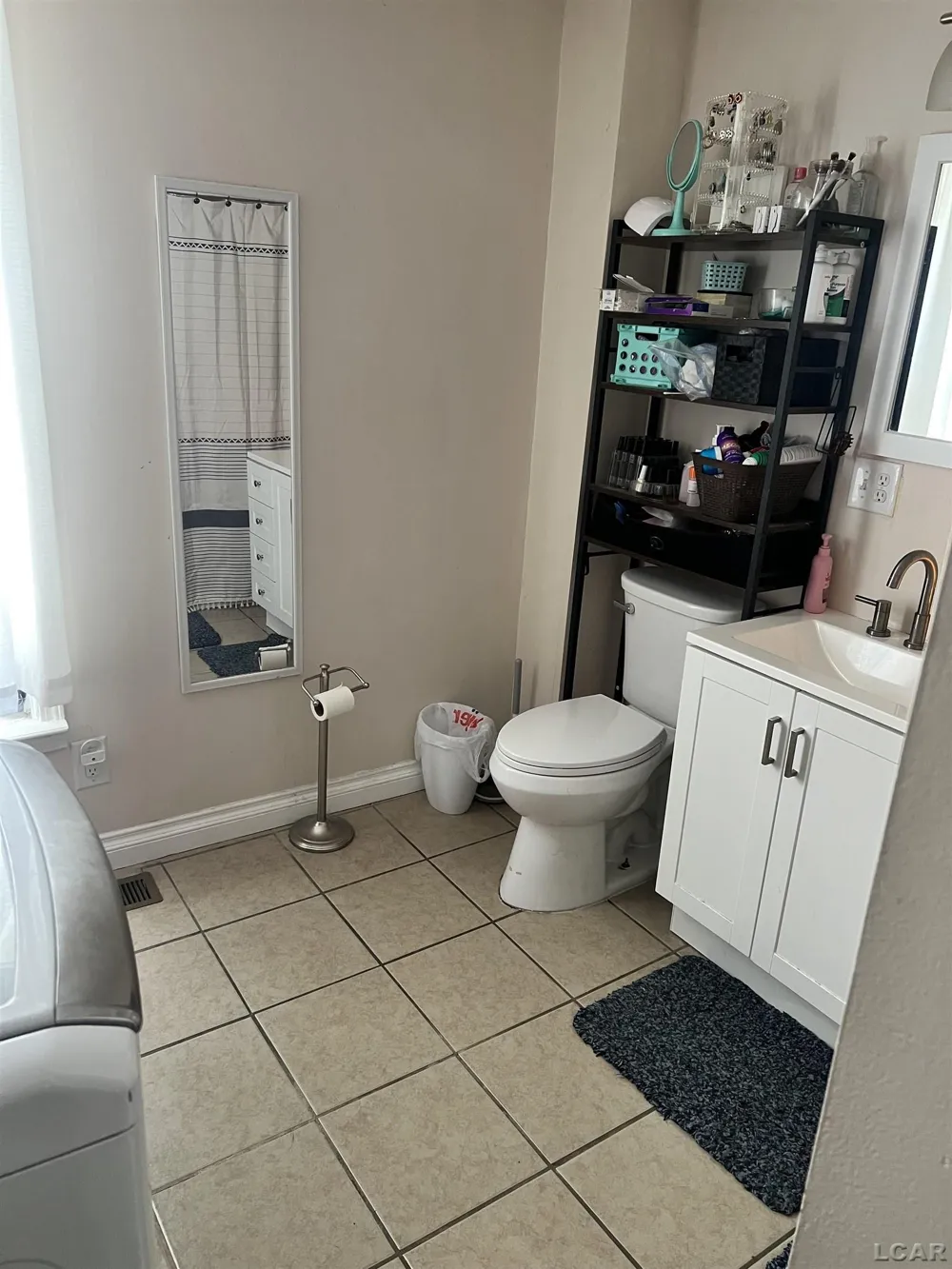 629 S Winter Street Adrian City, MI 49221