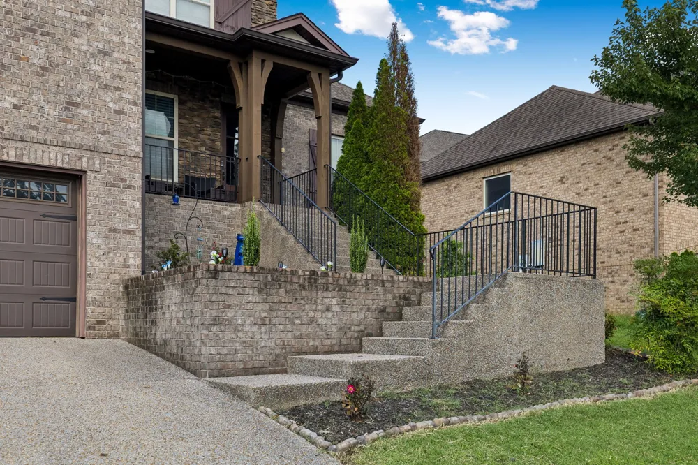 4136 Stone Hall Blvd Hermitage, TN 37076