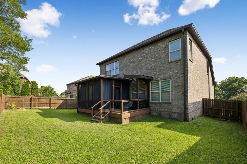 4136 Stone Hall Blvd Hermitage, TN 37076