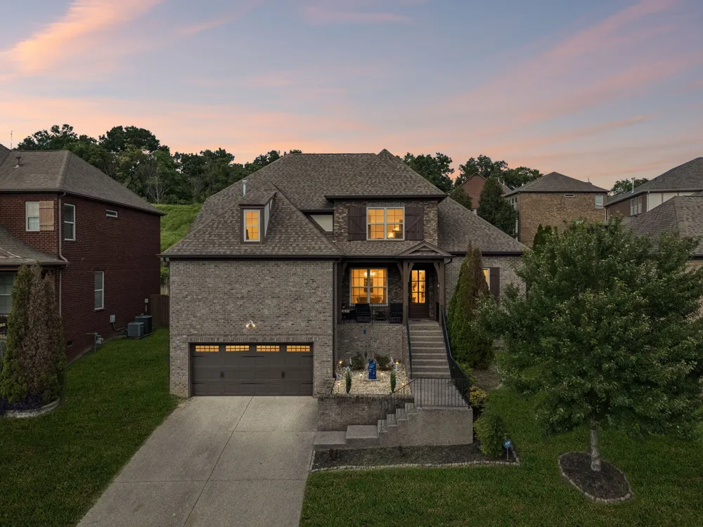 4136 Stone Hall Blvd Hermitage, TN 37076