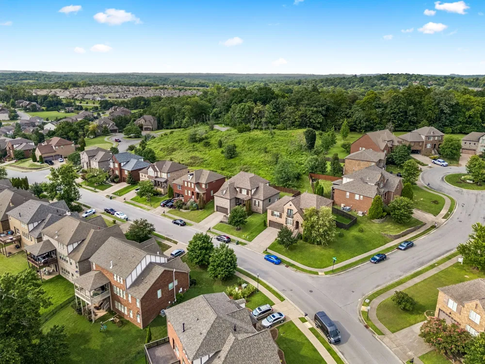 4136 Stone Hall Blvd Hermitage, TN 37076