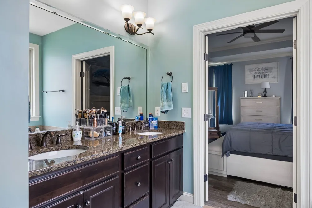 4136 Stone Hall Blvd Hermitage, TN 37076