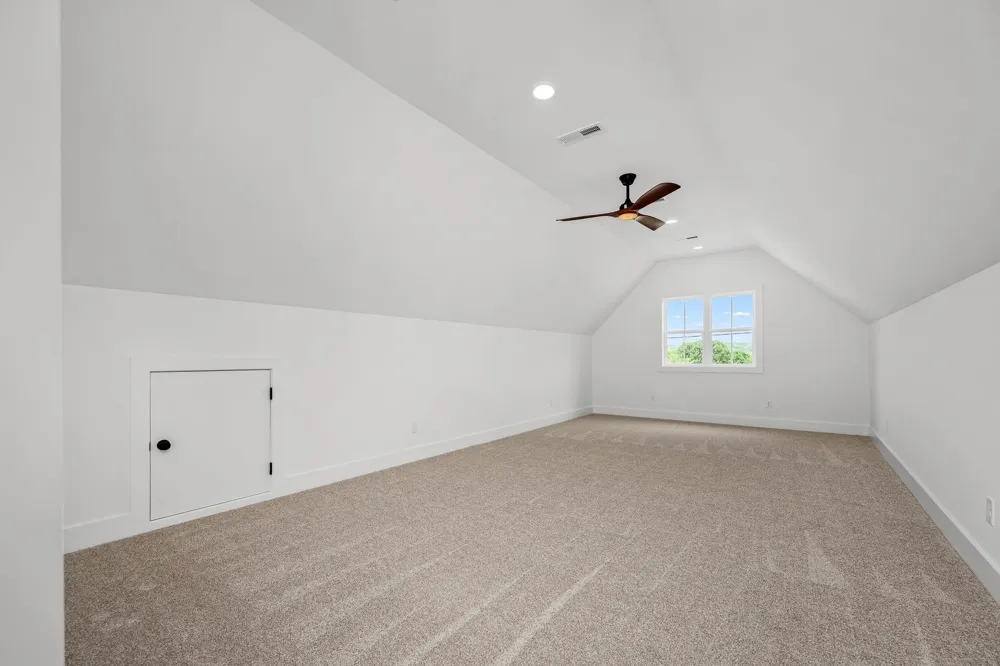 28 Houston Hills Dr Woodbury, TN 37190