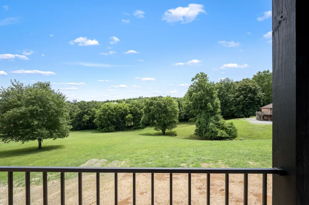 28 Houston Hills Dr Woodbury, TN 37190