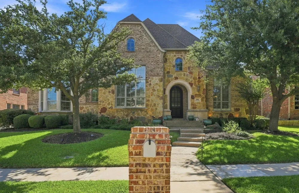 901 Sandy Trail Keller, TX 76248