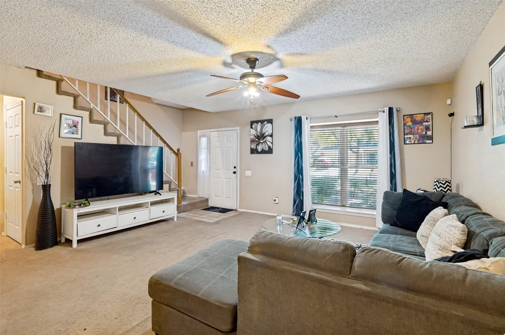 4442 Mercer Street Grand Prairie, TX 75052
