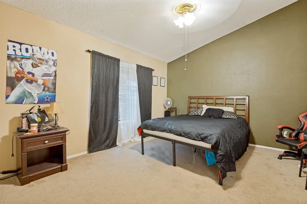4442 Mercer Street Grand Prairie, TX 75052