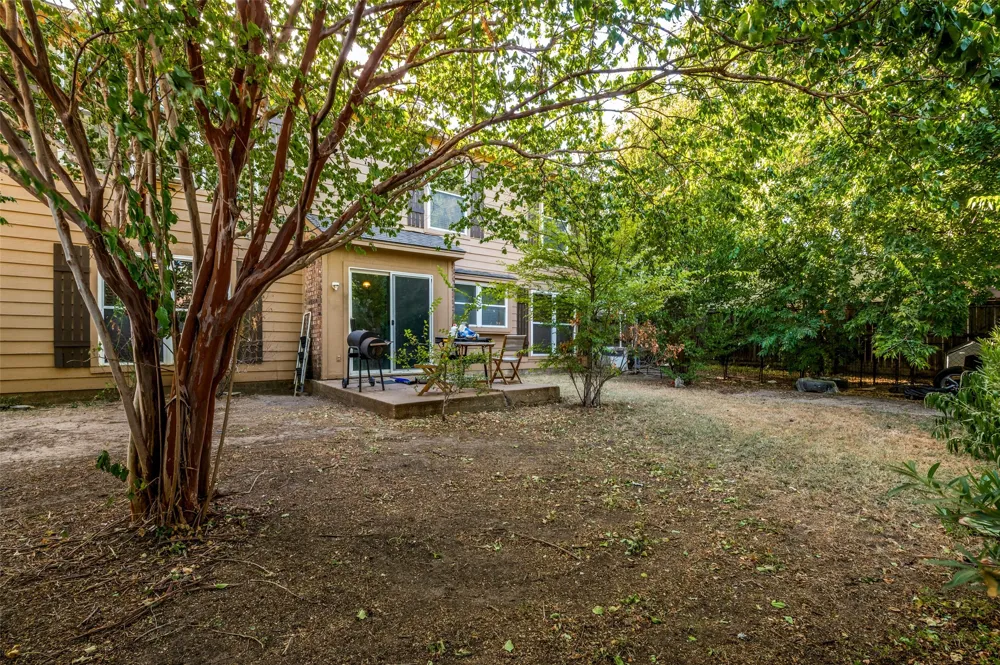 4442 Mercer Street Grand Prairie, TX 75052