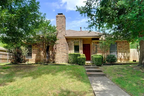 1909 Camellia Street