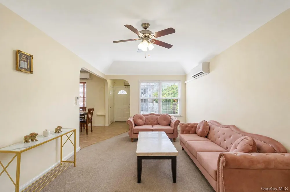25-50 86th Street East Elmhurst, NY 11369