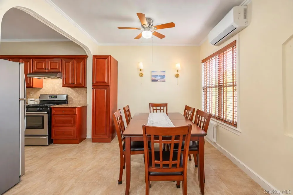 25-50 86th Street East Elmhurst, NY 11369