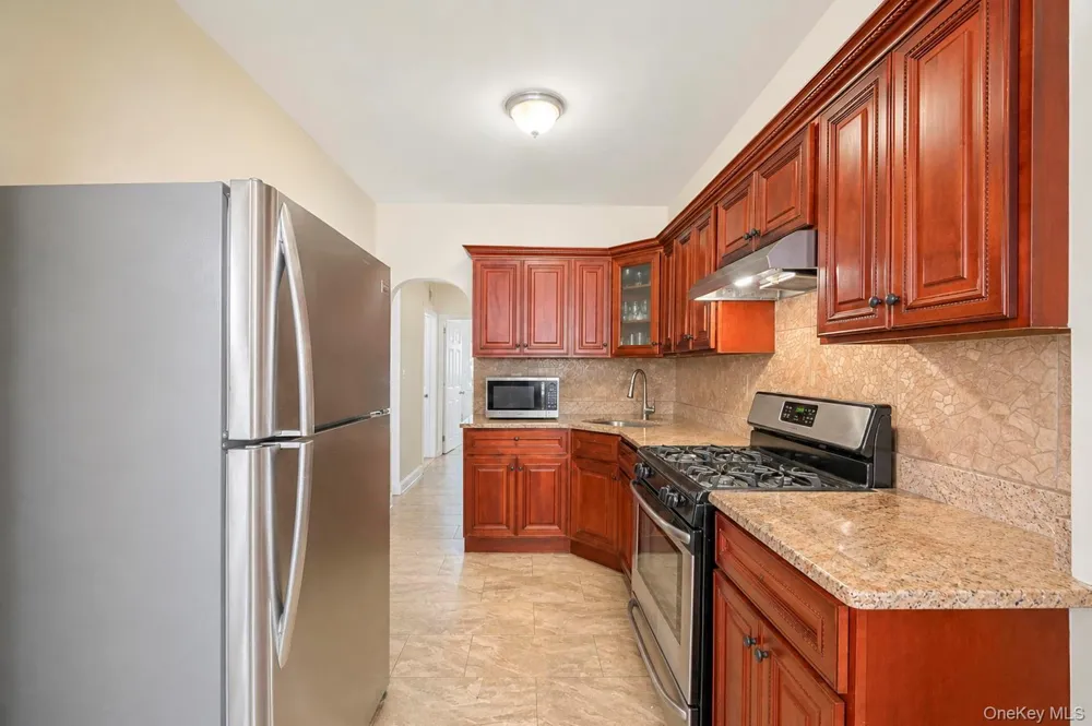 25-50 86th Street East Elmhurst, NY 11369