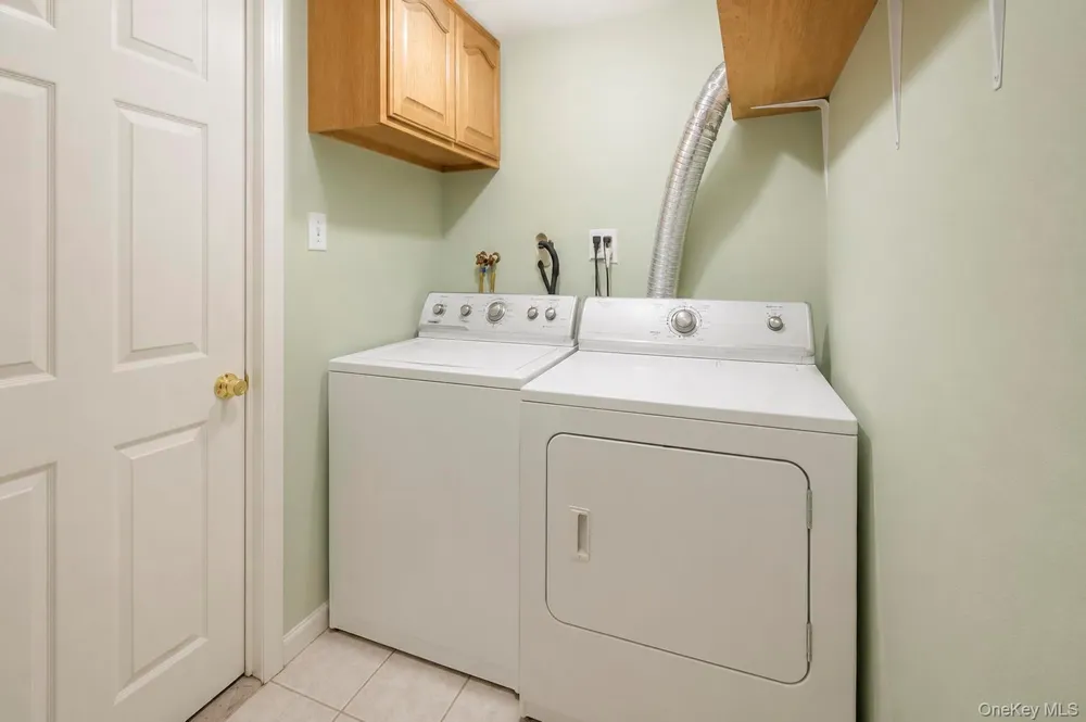 25-50 86th Street East Elmhurst, NY 11369