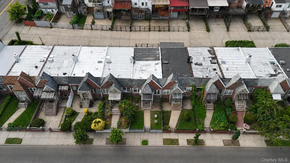 25-50 86th Street East Elmhurst, NY 11369