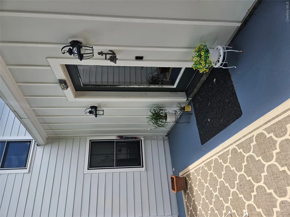 16 Washington Street Athens, NY 12015