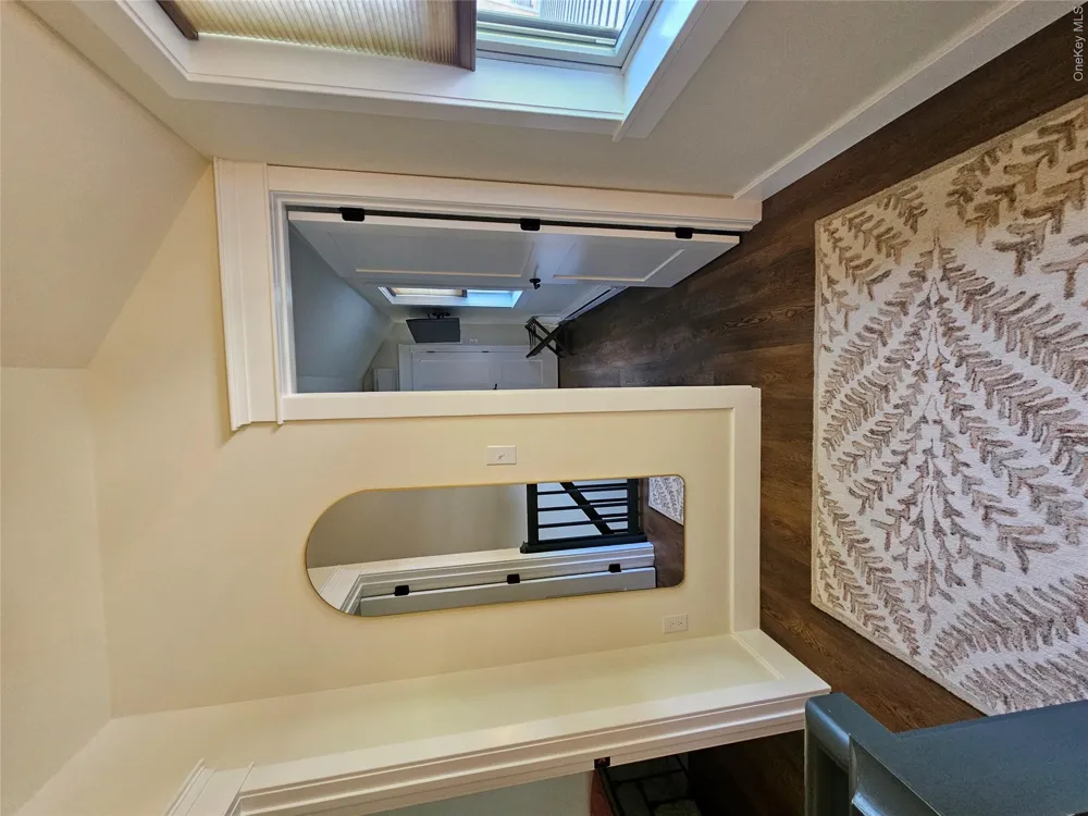 16 Washington Street Athens, NY 12015