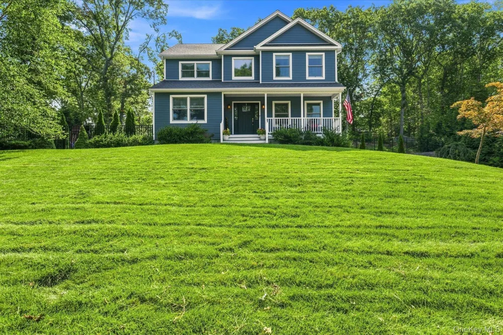 169 Overhill Road Wading River, NY 11792