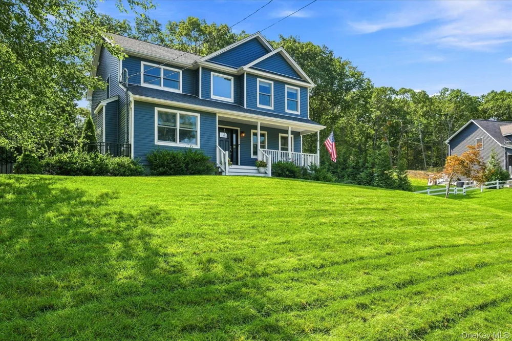 169 Overhill Road Wading River, NY 11792