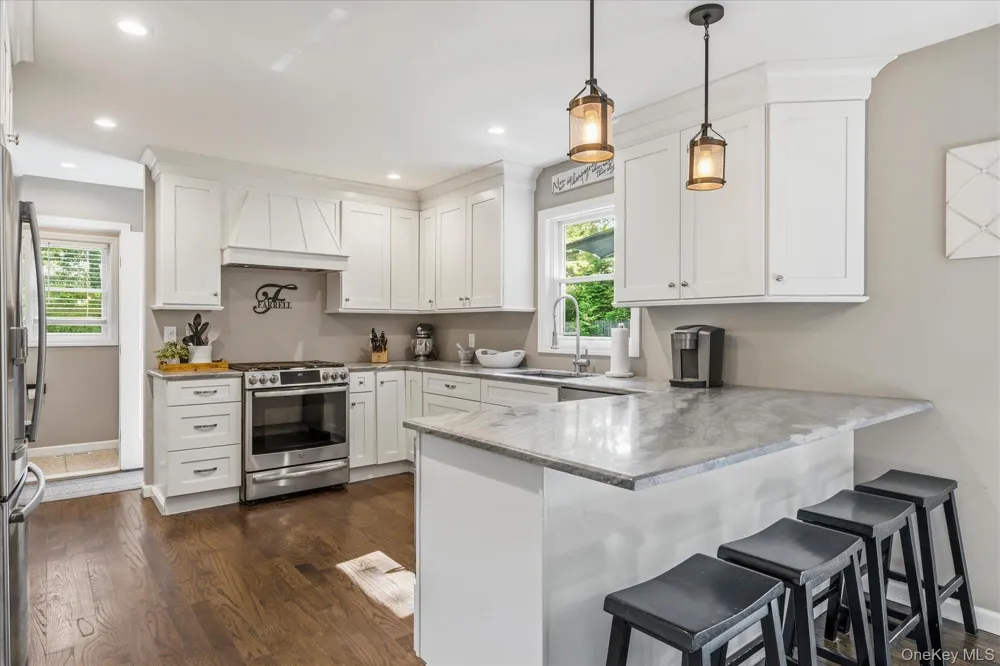 169 Overhill Road Wading River, NY 11792