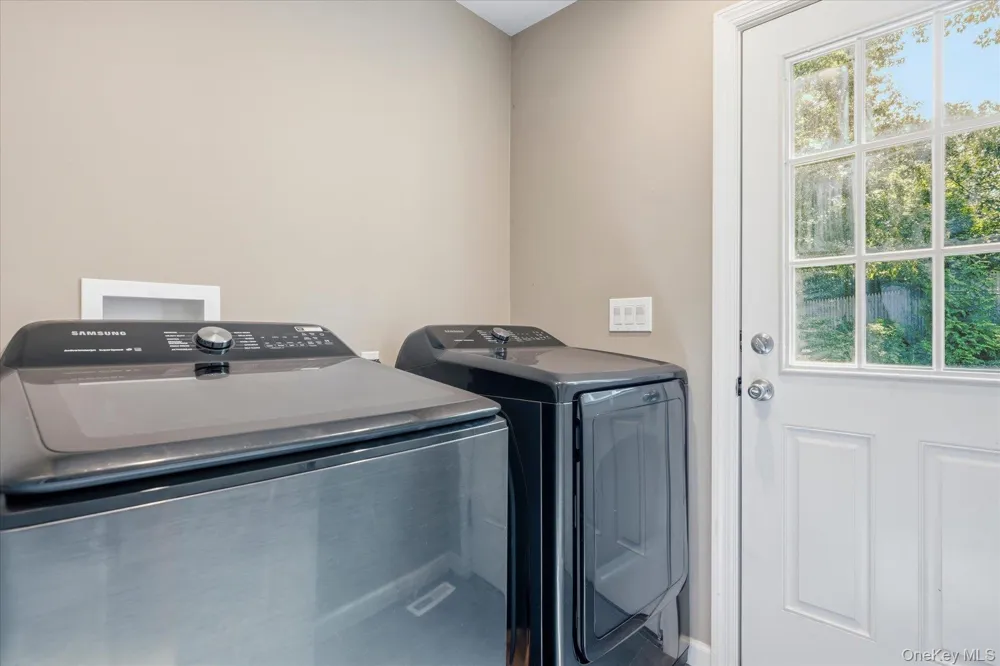 169 Overhill Road Wading River, NY 11792