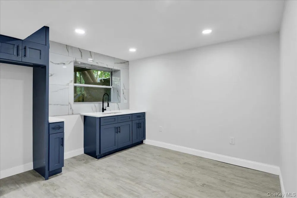 1052 E 227th Street Bronx, NY 10466