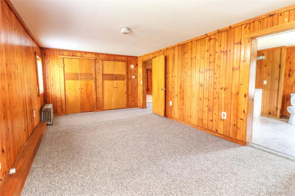 86 Carpenter Road New Hampton, NY 10958