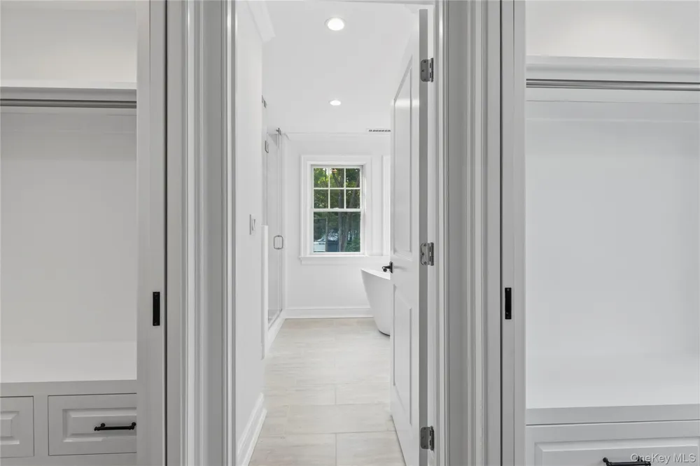 21 Twin Lakes Road South Salem, NY 10590