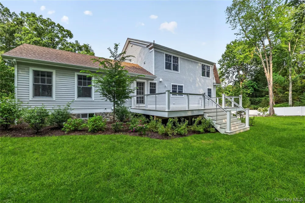 21 Twin Lakes Road South Salem, NY 10590