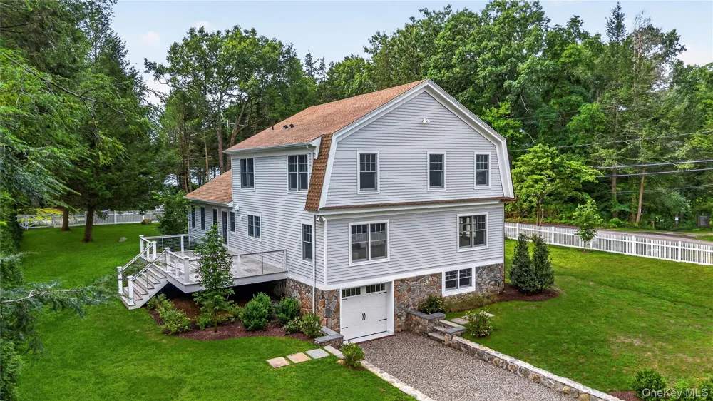 21 Twin Lakes Road South Salem, NY 10590