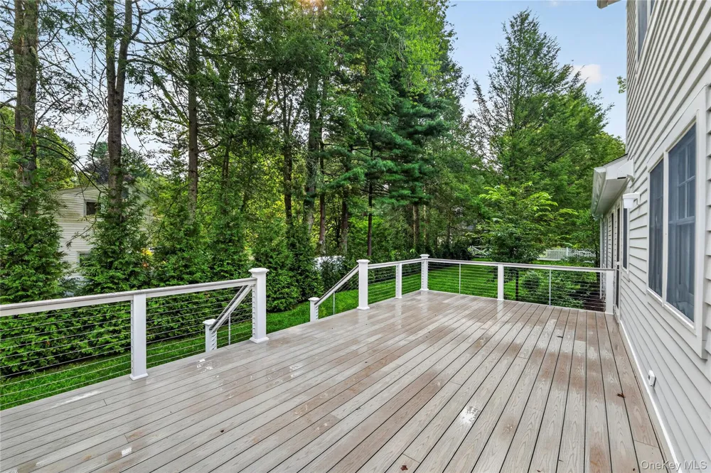 21 Twin Lakes Road South Salem, NY 10590