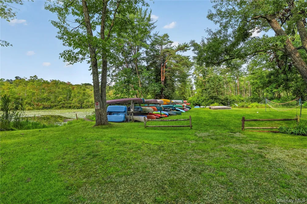 21 Twin Lakes Road South Salem, NY 10590