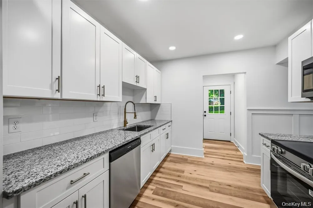 17 Cherry Street Warwick, NY 10990