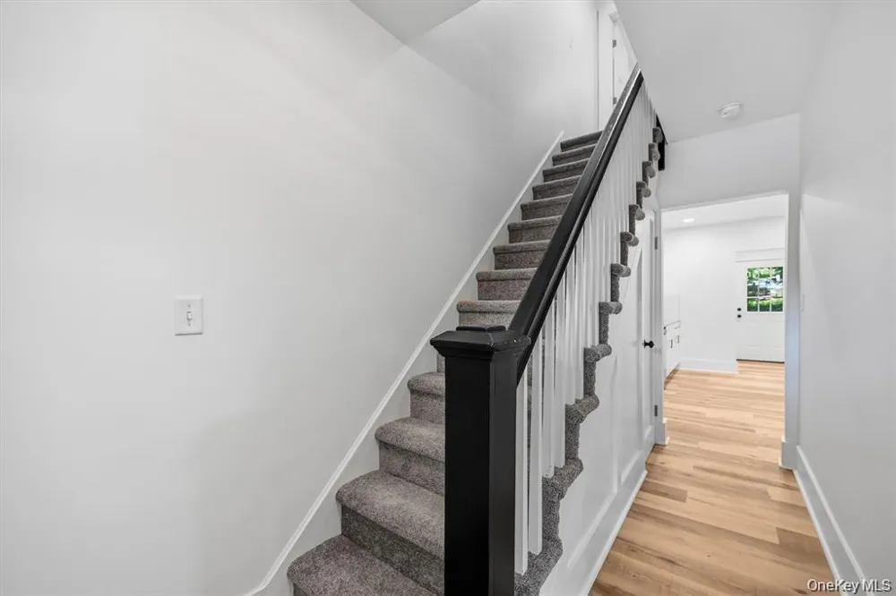 17 Cherry Street Warwick, NY 10990