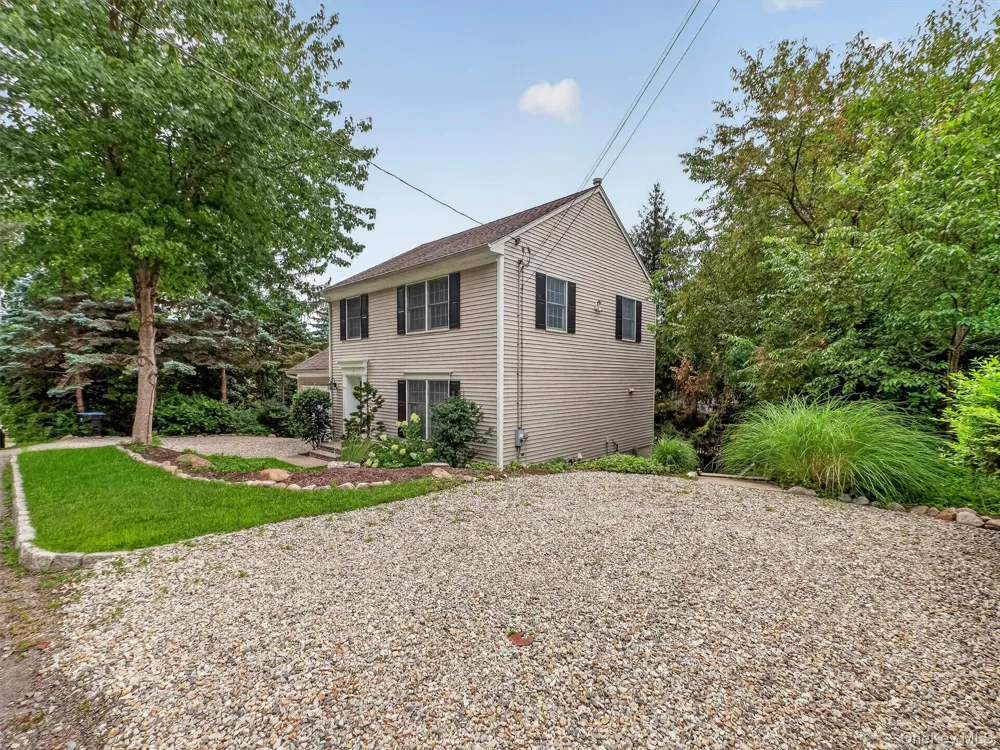7 East Place Tuxedo Park, NY 10987