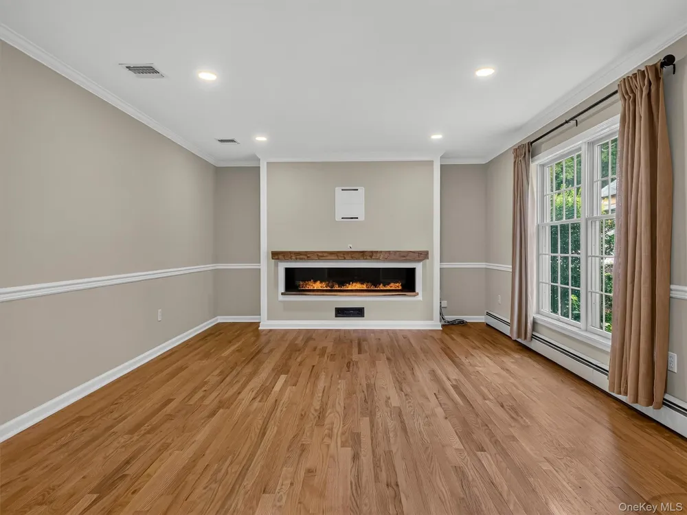 7 East Place Tuxedo Park, NY 10987