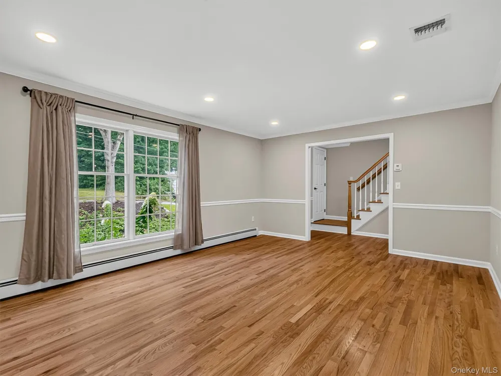 7 East Place Tuxedo Park, NY 10987